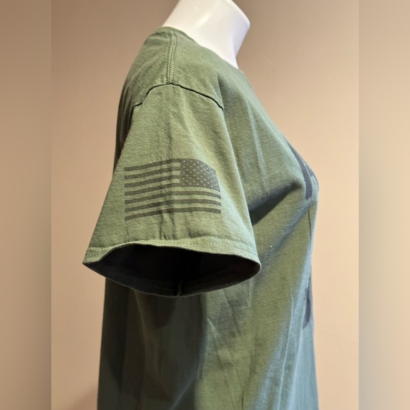 Gildan Green With black Letters Awake Not Woke SZ M - Picture 2 of 10